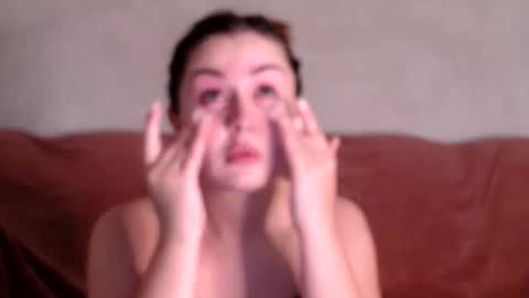 Snapshot of tayagirl chatting on 10-26-25, 08:26 Taya online show from 10-26-25, 08:26