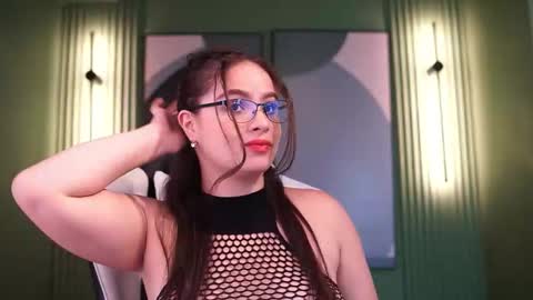 Teylor  Kim online show from 10-09-25, 06:50