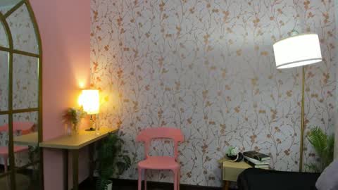 Taylor Bennet online show from 01-11-26, 11:48