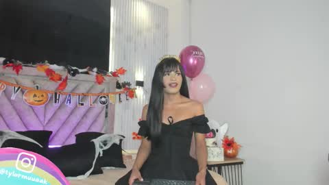 Taylor Harveey online show from 10-24-25, 11:45