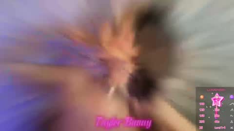 Taylor Sanz online show from 12-25-24, 05:48