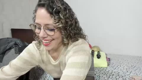 taylorhot72_ online show from 02-18-25, 01:54