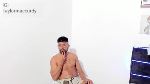 taylormaccurdy_ online show from 01-05-26, 05:27