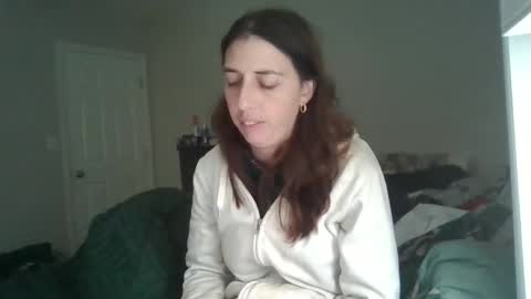 Snapshot of taylorslay chatting on 02-21-26, 08:43 taylorslay online show from 02-21-26, 08:43