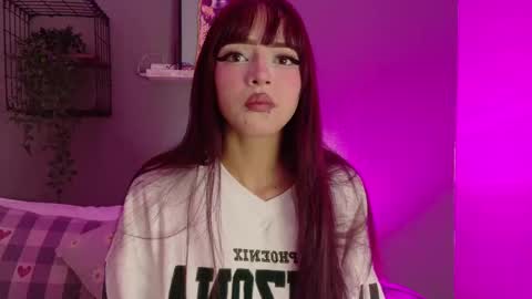 TAYLOR  online show from 11-15-25, 11:51