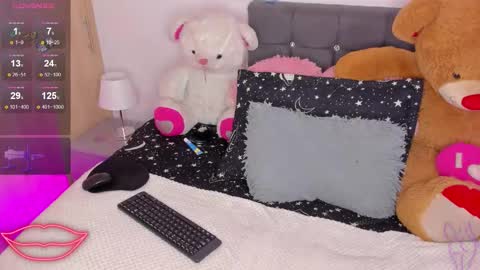 Snapshot of tayssa_maravilh chatting on 09-25-25, 01:31 TAYSSA ONLINE FROM 0630 PM - 1130 PM COLOMBIAN HOUR online show from 09-25-25, 01:31