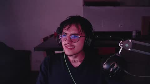 Teo independent model online show from 01-11-26, 04:50