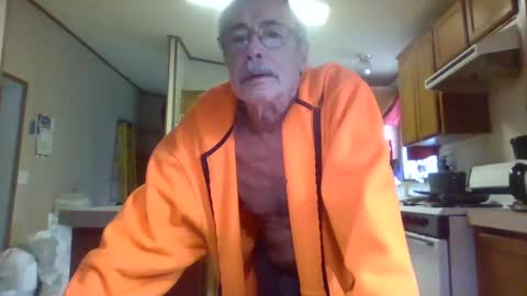 Snapshot of teak4u chatting on 11-19-25, 04:40 Teak online show from 11-19-25, 04:40