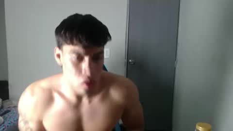 team23hot0 online show from 11-19-25, 03:39