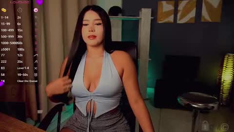 Snapshot of team_soler chatting on 03-03-25, 01:31 Loren Soler Sophie Soler 19 years online show from 03-03-25, 01:31