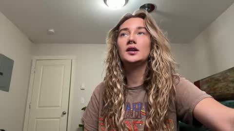 Katy online show from 11-03-25, 02:13