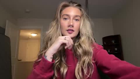 Katy online show from 11-11-25, 01:38