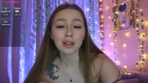 Eva online show from 10-22-25, 03:12