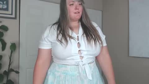 Snapshot of teases chatting on 11-09-25, 03:43 teases online show from 11-09-25, 03:43