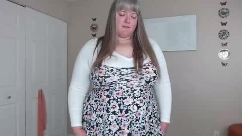 teases online show from 04-10-26, 01:16