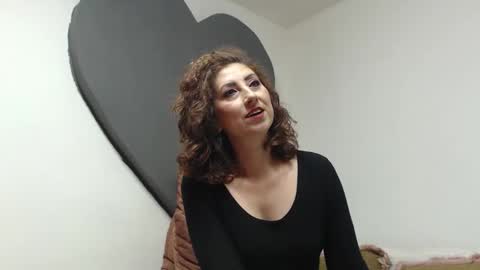 ALICIA--- online show from 11-24-25, 06:24