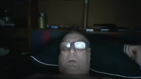 Snapshot of tebb61 chatting on 11-16-25, 09:15 Mark online show from 11-16-25, 09:15