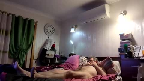 Theodore online show from 12-05-24, 06:54