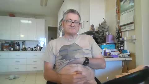 Theodore online show from 01-02-25, 07:12