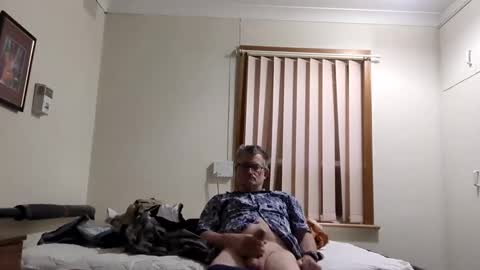 Theodore online show from 02-02-25, 06:31