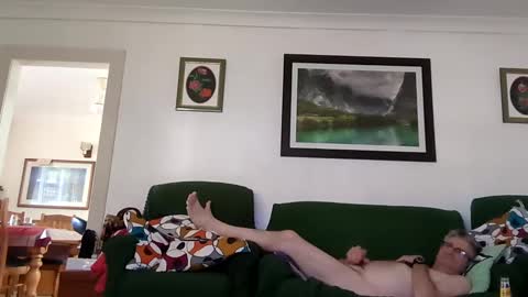 Theodore online show from 02-12-25, 05:58