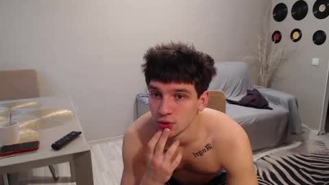 Teddy online show from 10-08-25, 08:56