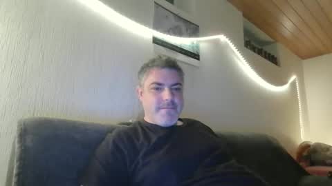 Peter online show from 12-26-24, 05:51