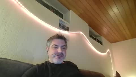 Peter online show from 01-31-25, 05:19