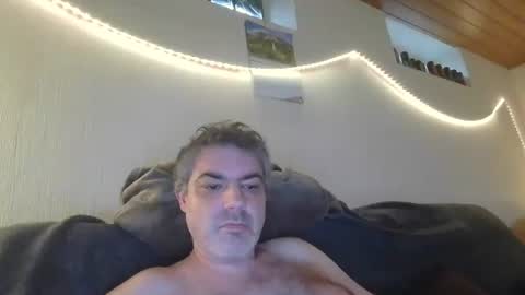 Peter online show from 11-08-25, 07:19