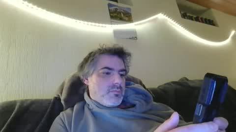 Peter online show from 12-23-25, 03:15