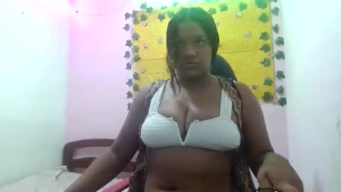 Snapshot of teffy_latina04 chatting on 10-20-25, 02:34 teffy latina04 online show from 10-20-25, 02:34