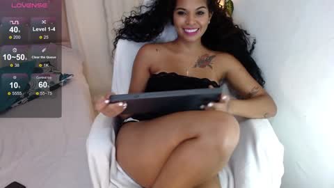 Tefy Cardona online show from 01-16-25, 08:46