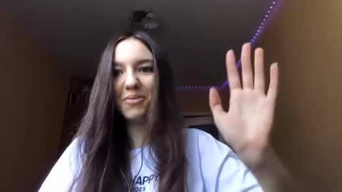 Snapshot of teganmeiser chatting on 10-29-25, 09:33 Kimi online show from 10-29-25, 09:33