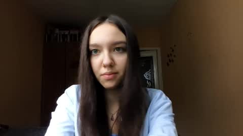 Snapshot of teganmeiser chatting on 11-07-25, 09:31 Kimi online show from 11-07-25, 09:31