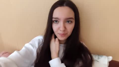 Snapshot of teganmeiser chatting on 11-22-25, 06:23 Kimi online show from 11-22-25, 06:23