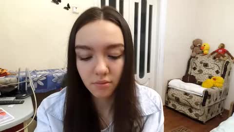 Snapshot of teganmeiser chatting on 12-16-25, 12:21 Kimi online show from 12-16-25, 12:21