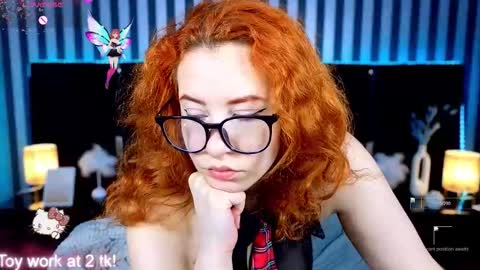 teilahex online show from 11-17-25, 08:03