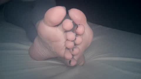 Viv West online show from 02-07-26, 04:49