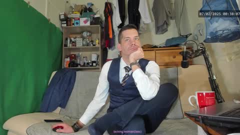 Virg Lszl online show from 02-06-25, 11:37