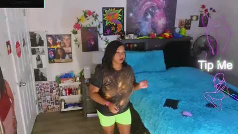 Gaia online show from 10-22-25, 03:07