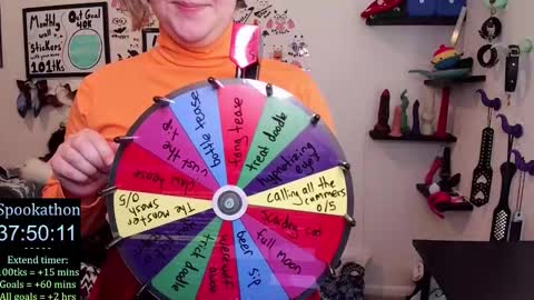 Pixie and Tentacle Overlord online show from 10-20-25, 10:10