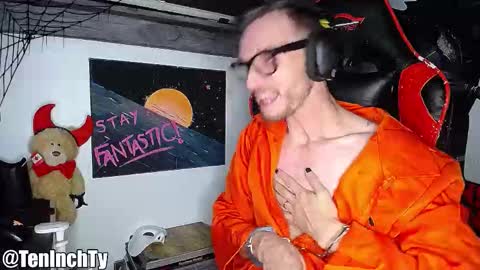 Ty online show from 10-19-25, 04:13