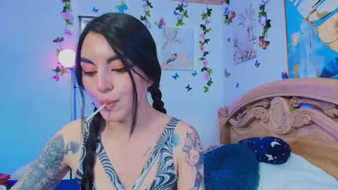  TERESA  Give me a good rating if you enjoy my show  online show from 09-20-25, 05:47