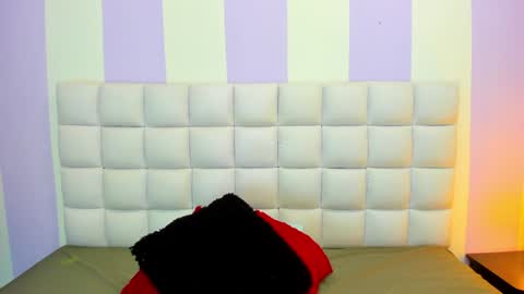 Teresa online show from 12-26-24, 04:04