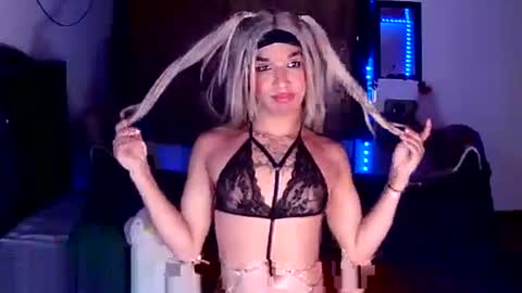 terra sunligth  indepent model online show from 09-12-25, 11:26