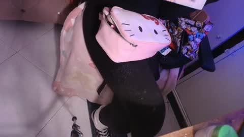 Terra Elowen online show from 12-18-25, 11:27