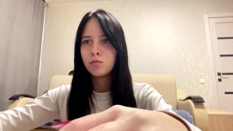 Snapshot of terresastair chatting on 11-09-25, 09:51 Demi online show from 11-09-25, 09:51