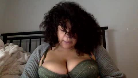 Snapshot of terrortitzz chatting on 10-02-25, 07:10 terrortitzz online show from 10-02-25, 07:10