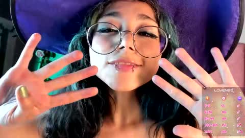 Snapshot of terumikitty chatting on 10-27-25, 10:36 terumikitty online show from 10-27-25, 10:36