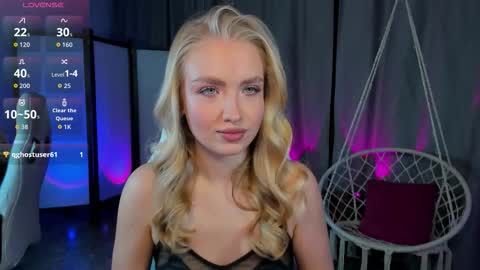 TessaHamilton online show from 12-14-25, 09:47